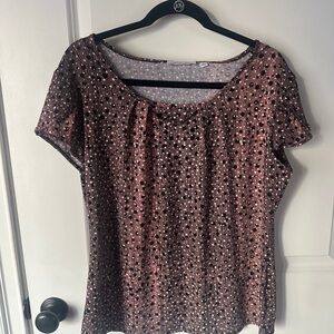Large Notations Rose Brown Printed Scoop Neck Short Sleeve Top